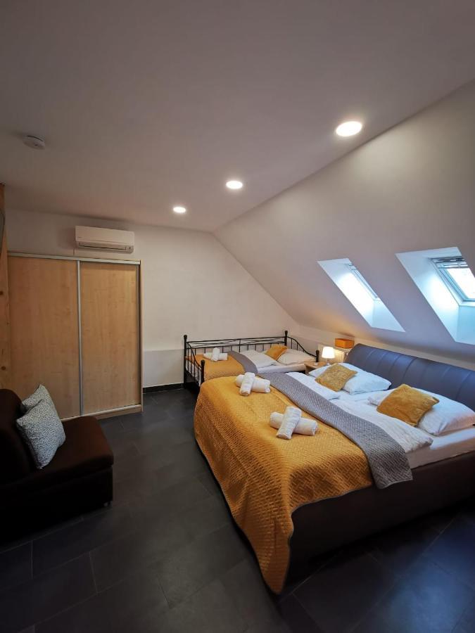 Hotel Palackeho 135 Mělník Екстериор снимка